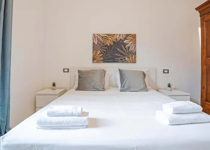 Colonna Guest House