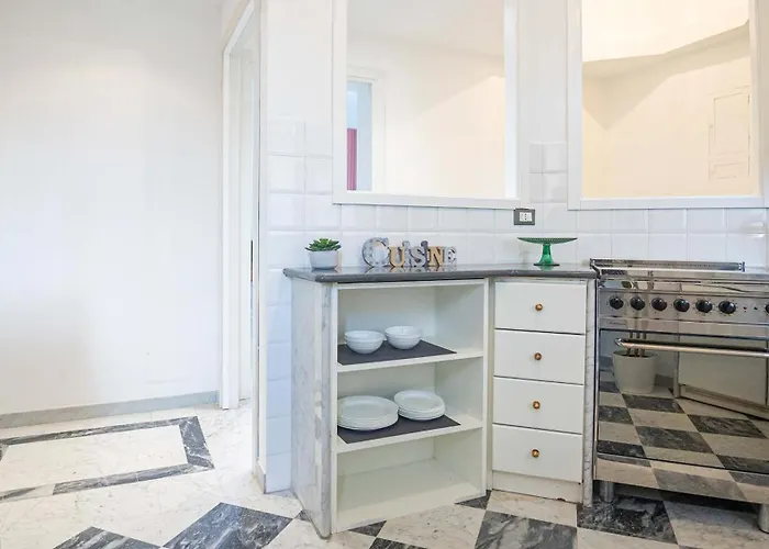Colonna Guest House